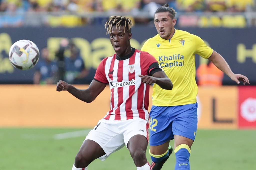 毕尔巴鄂竞技欧冠征途：逆境中绽放的巴斯克之光